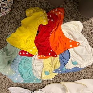 10 Charlie banana size small diapers